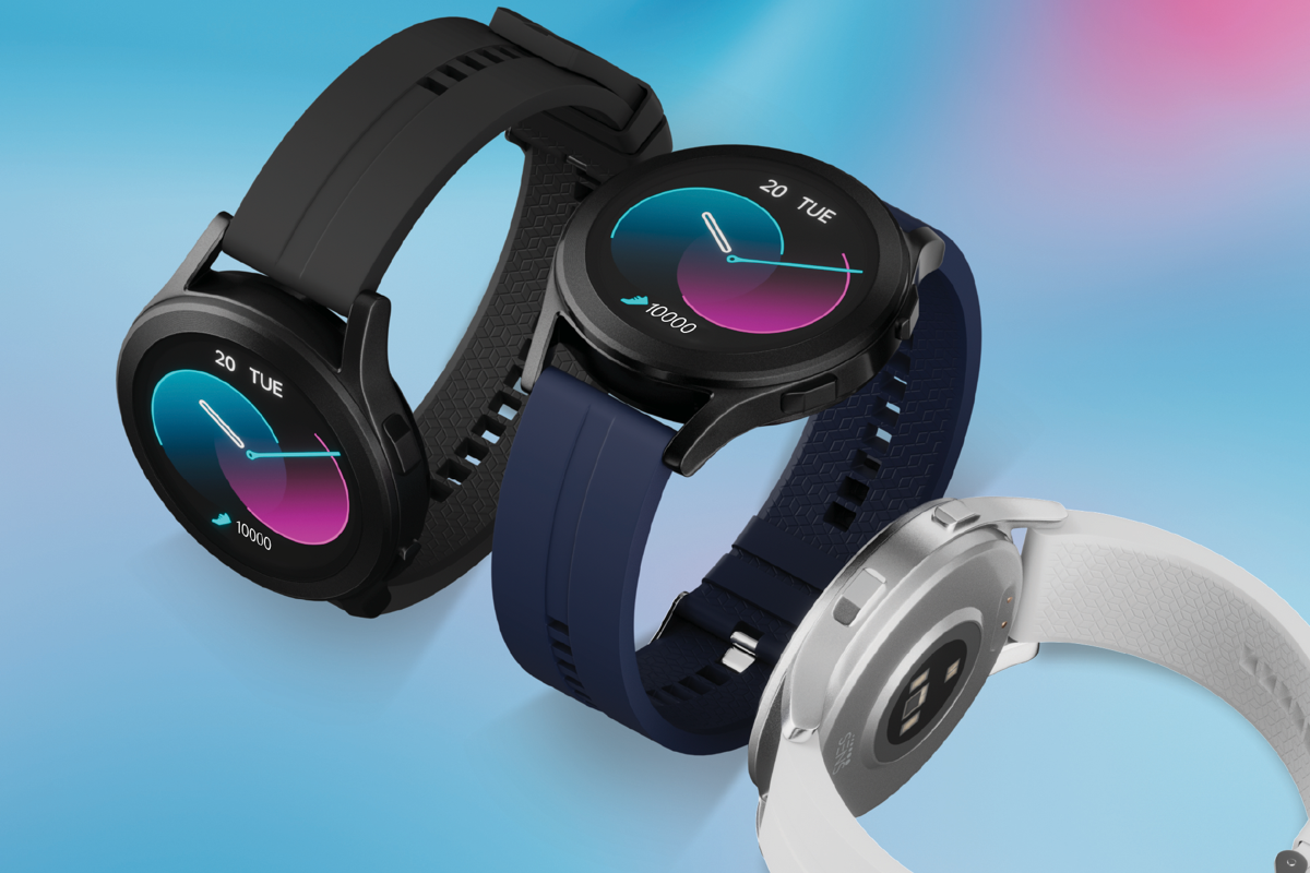 Wearable microchip assembly tracking data